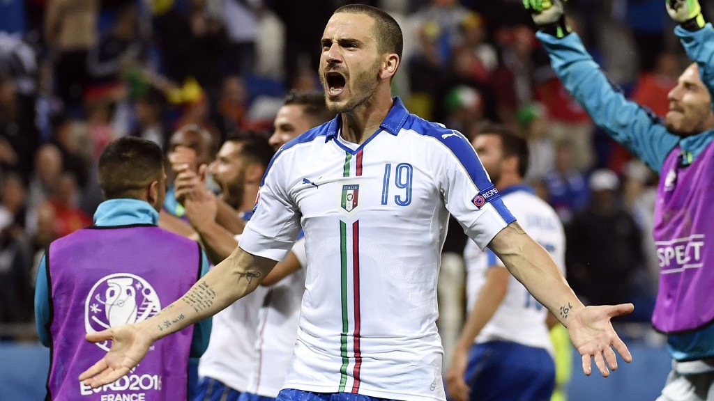 Italy's defender Leonardo Bonucci celebrates a 2-0 victory following the Euro 2016 group E football match between Belgium and Italy at the Parc Olympique Lyonnais stadium in Lyon on June 13, 2016. / AFP / jeff pachoud        (Photo credit should read JEFF PACHOUD/AFP/Getty Images)