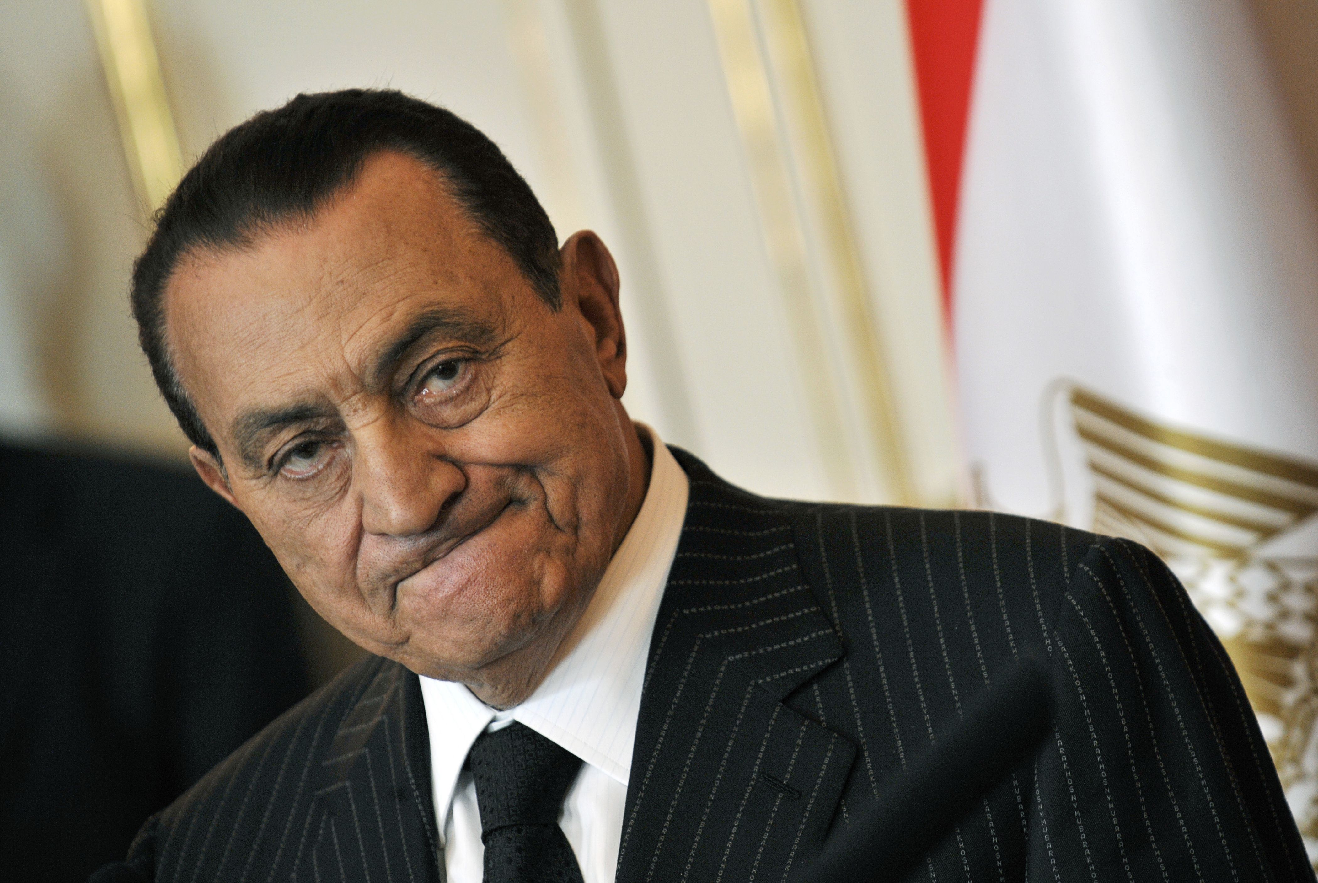القضاء الأوروبي يرفض تظلّم مبارك بشأن تجميد أرصدته | زحمة